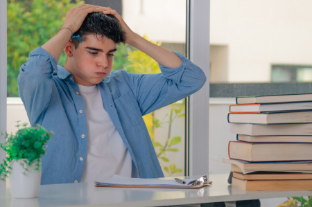 Poco tiempo y mucho temario: plan exprés para salvar un examen